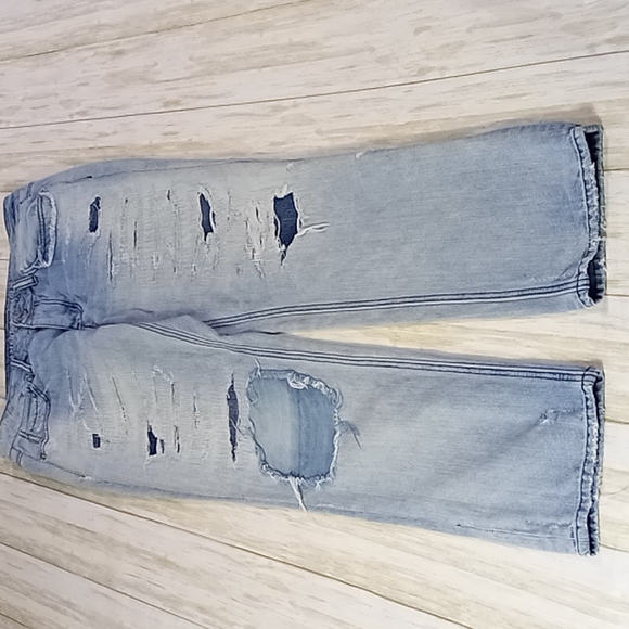 American Eagle Outfitters Tom Girl Distressed Patched Lite Blue Jeans Size 4 - Picture 12 of 16